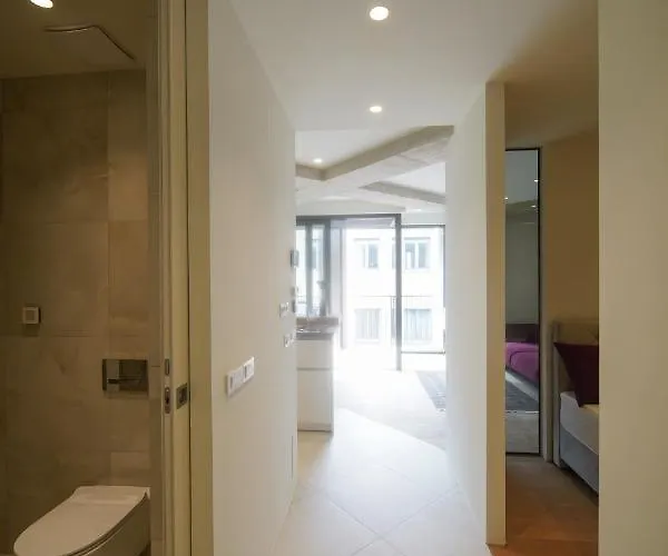 Castle View Luxury 公寓